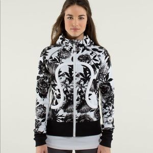 LULULEMON - Brisk Bloom Scuba Hoodie (NWOT)